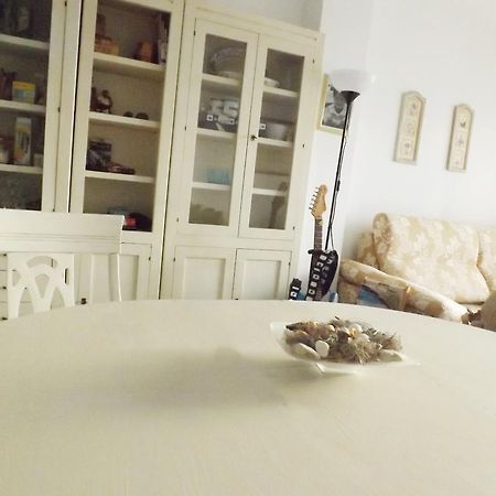 Duplex En Garrucha Con Parking Apartment Room photo
