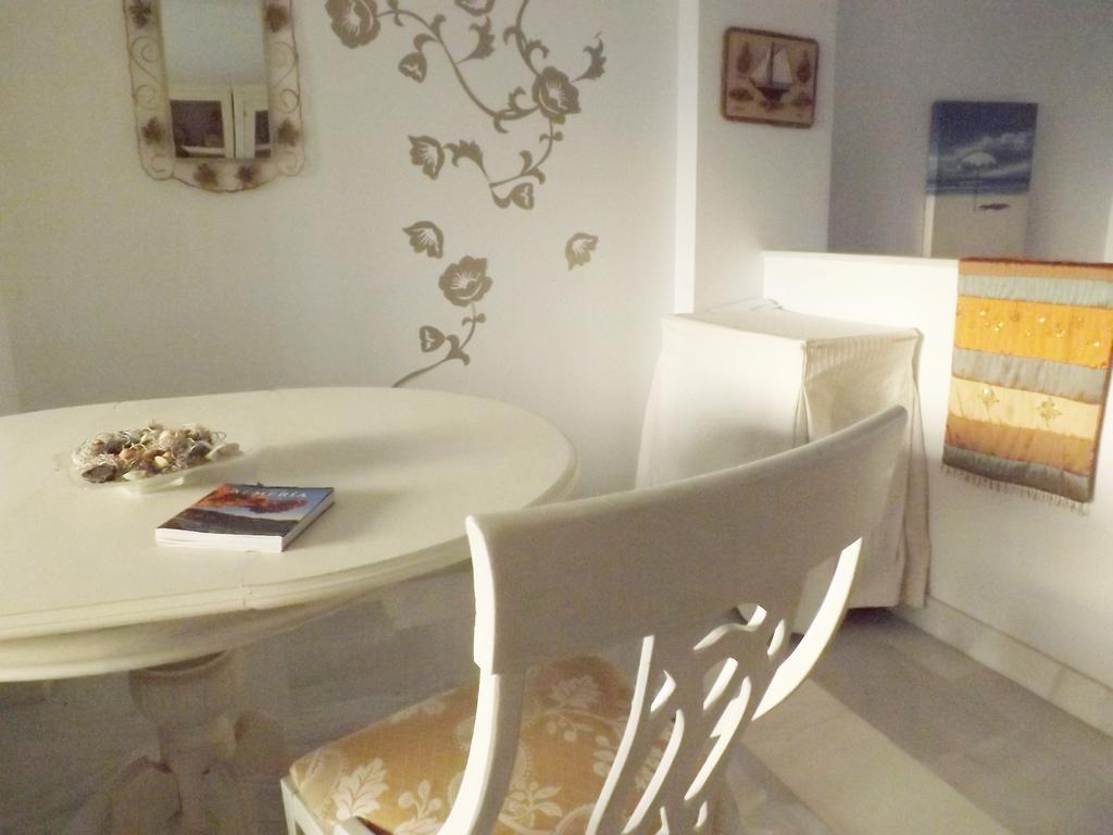 Duplex En Garrucha Con Parking Apartment Room photo