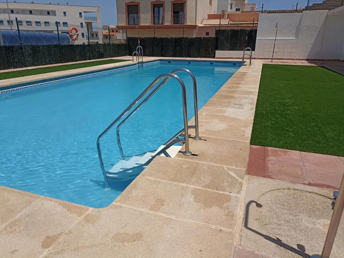 Duplex En Garrucha Con Parking Apartment Exterior photo