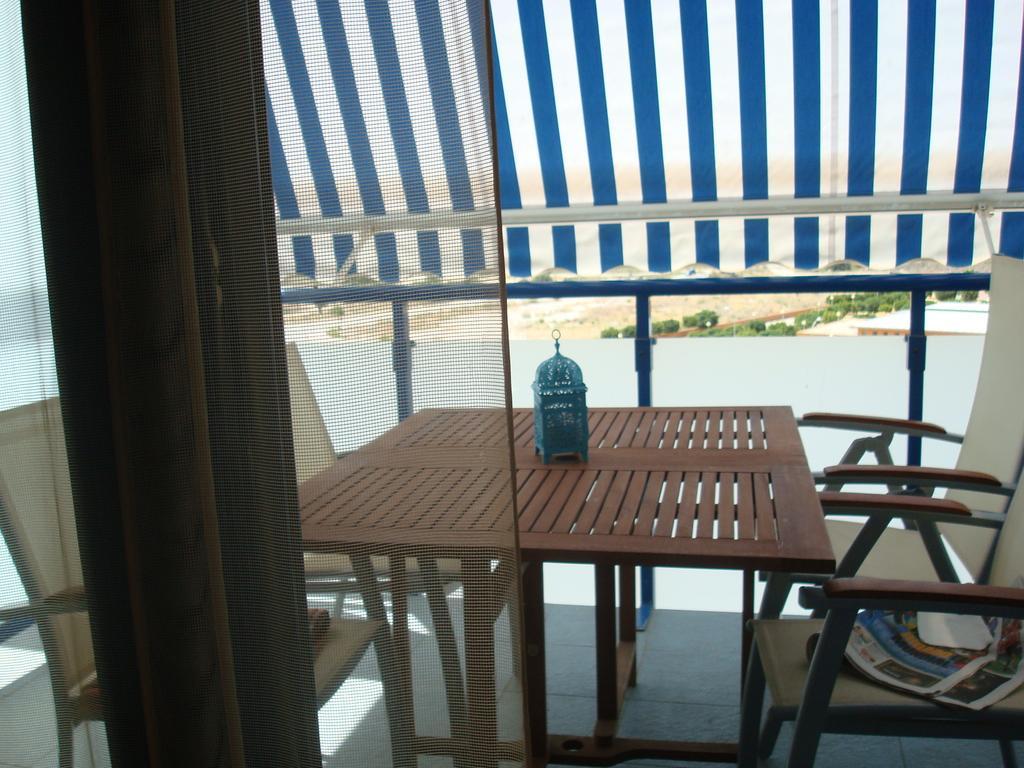 Duplex En Garrucha Con Parking Apartment Room photo